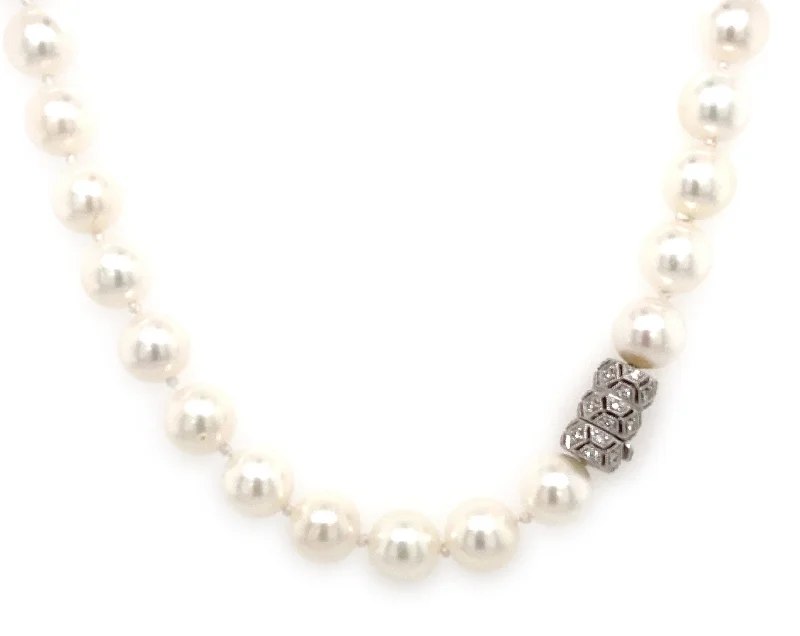 Women’s flower necklaces-Japanese Cultured Pearls & Diamond Clasp Necklace