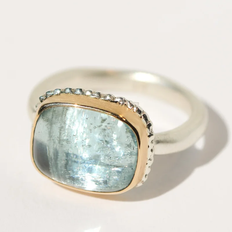 Women’s engagement rings-Aquamarine Ring