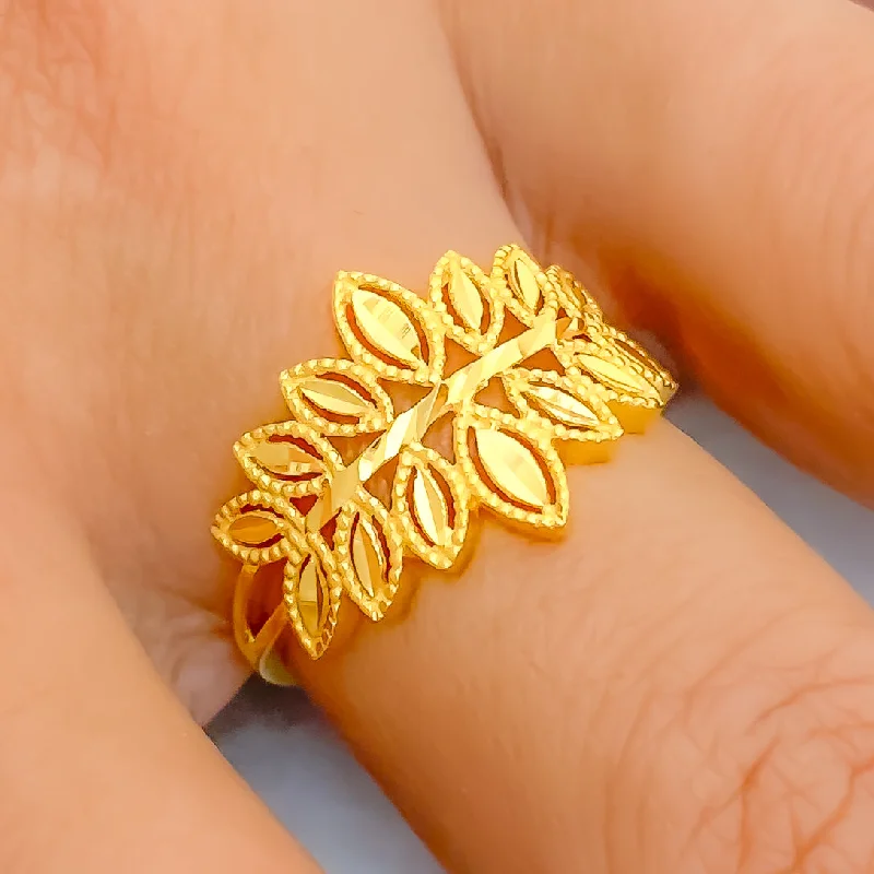 Women’s quirky rings-Lovely Bold 22k Gold Ring