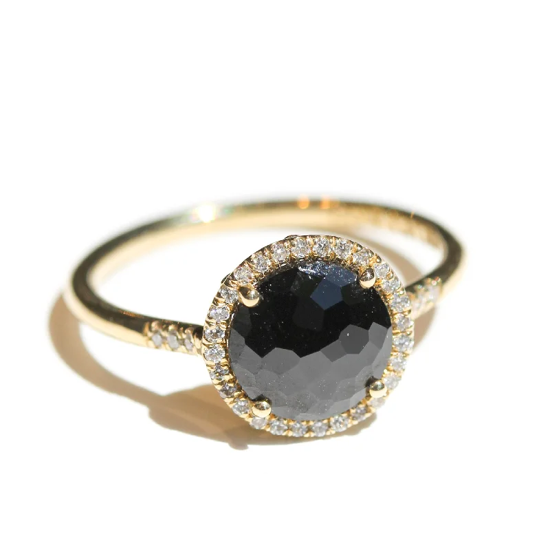 Women’s minimal rings-Black Spinel Halo Ring