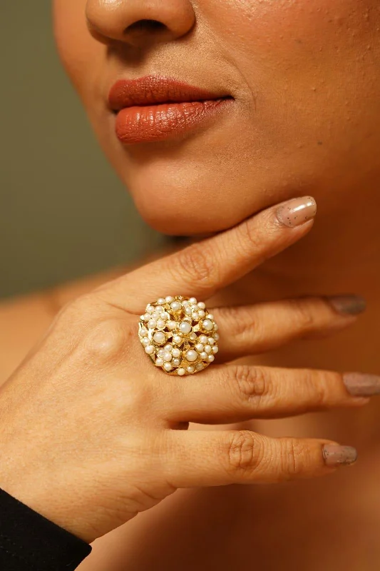 Women’s stackable rings-Rahma Jadaau Pearl Round Ring