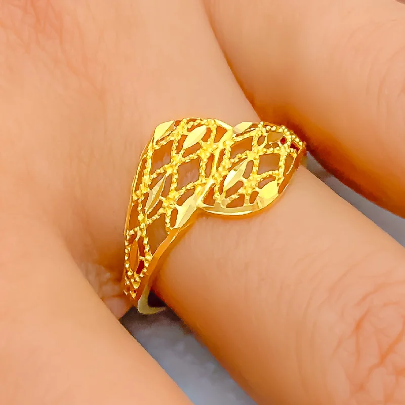 Women’s designer rings for women-Lightweight Bold 22k Gold Ring