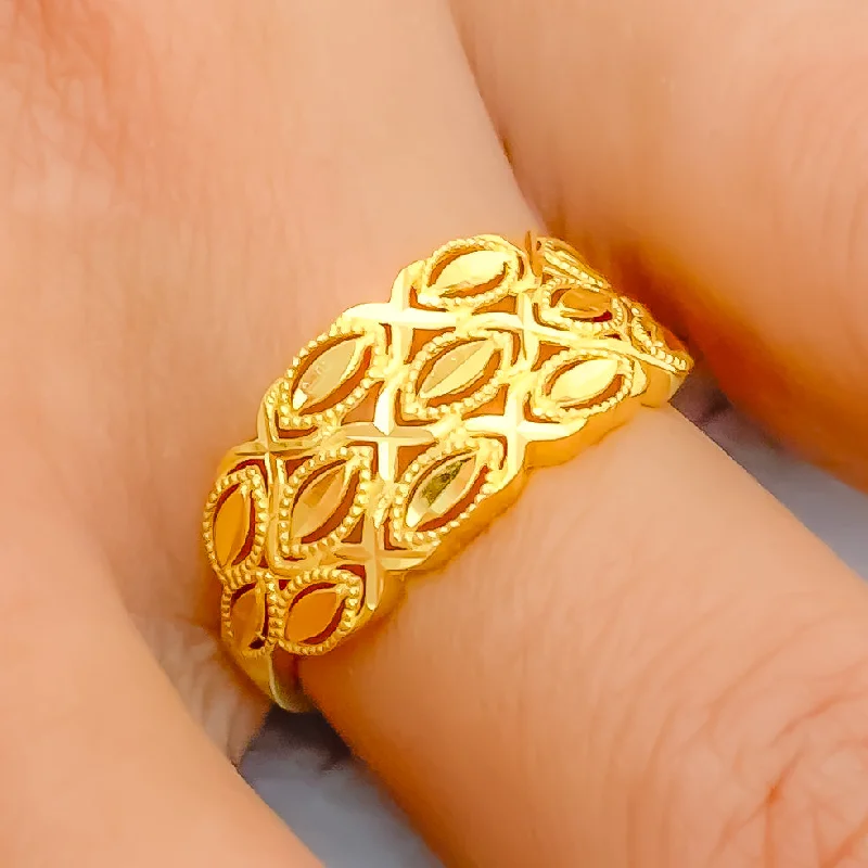 Women’s modern engagement rings-Decorative Everyday 22k Gold Ring