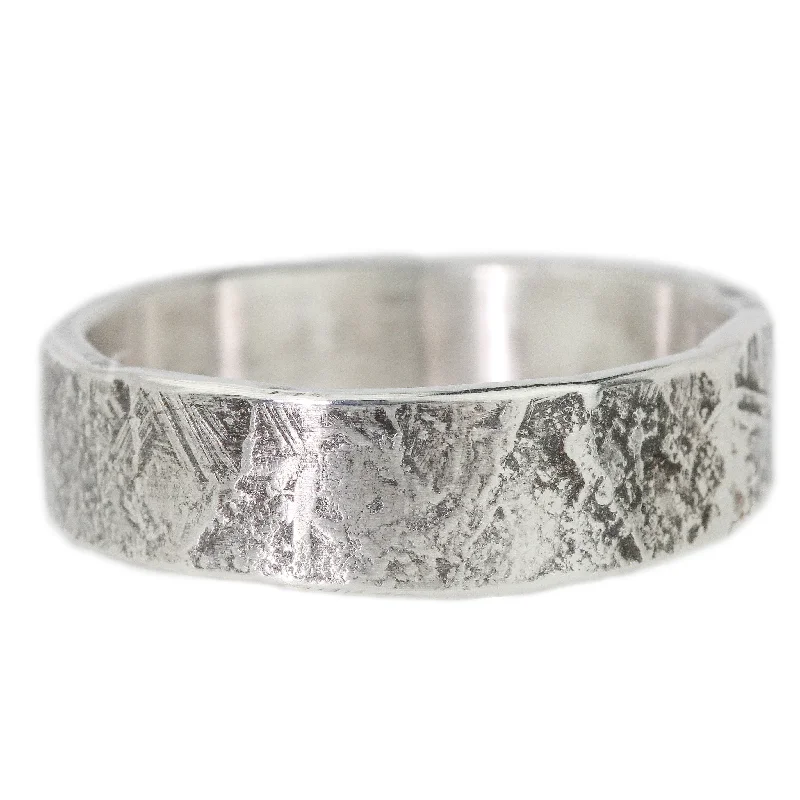 Women’s multi-stone rings-Anvil Band