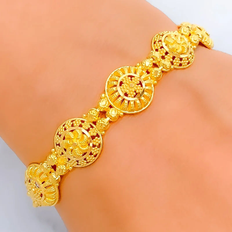 Women’s personalized bracelets-Lovely Decorative 22k Gold Bracelet