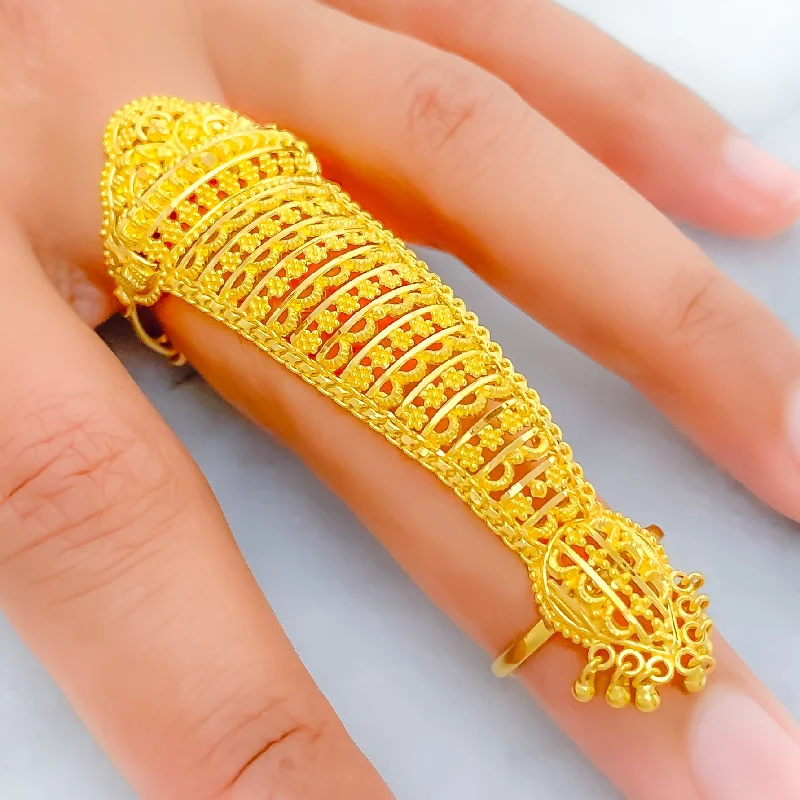 Women’s solitaire rings-Elongated Striped Flower 22k Overall Gold Finger Ring