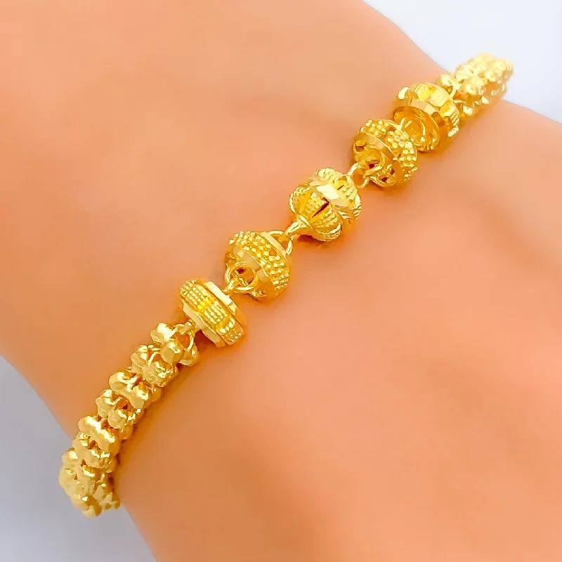 Women’s silver bracelets-Traditional Elegant 22k Gold Heirloom Bracelet