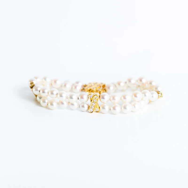 Women’s charm bracelets-Pre-Owned Mikimoto Pearl and Diamond Bracelet