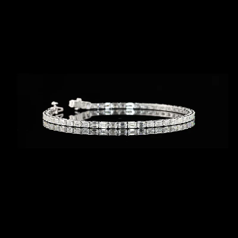 Women’s anniversary bracelets-14k White Gold Lab Diamond Emerald 4.71 CTTW Tennis Bracelet 7" F VS1