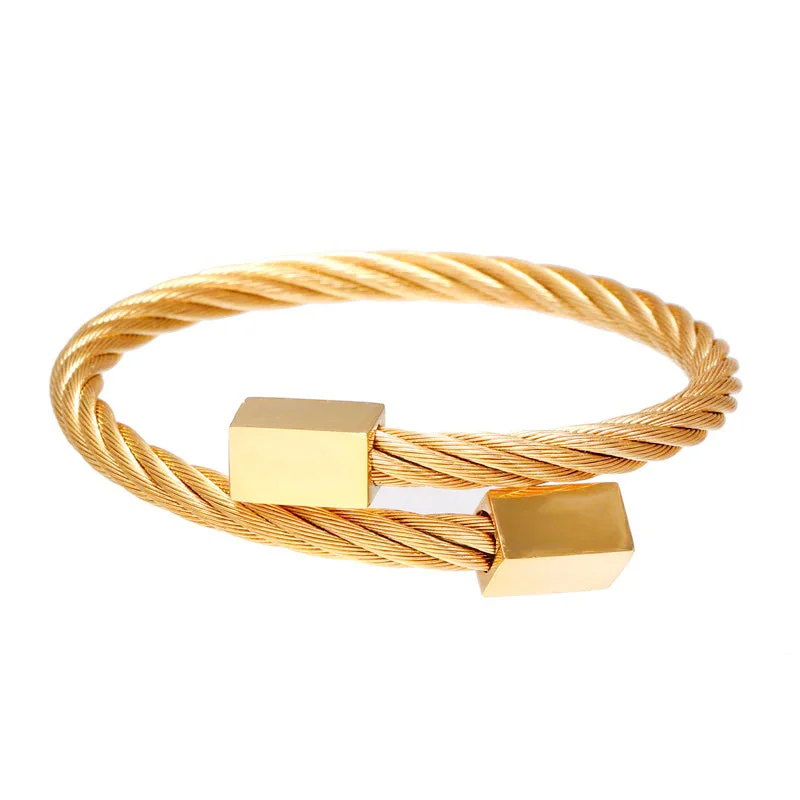 Women’s engraved bracelets-Golden Rope Cube Bracelet