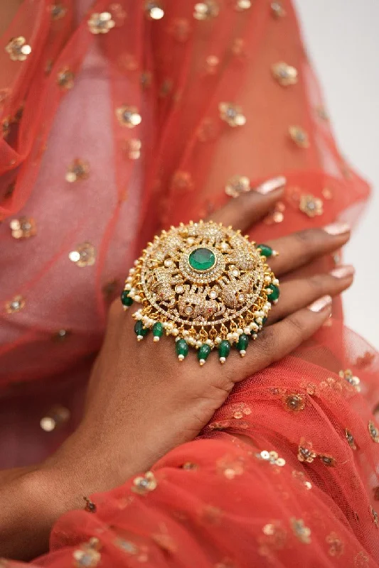 Women’s wedding ring sets for women-Jamavar Oversized Elephant & Emerald Indian Ring