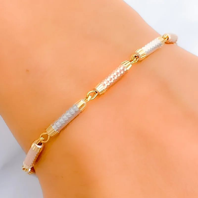 Women’s diamond bracelets-Tasteful Alternating 22k Gold Lined Bracelet