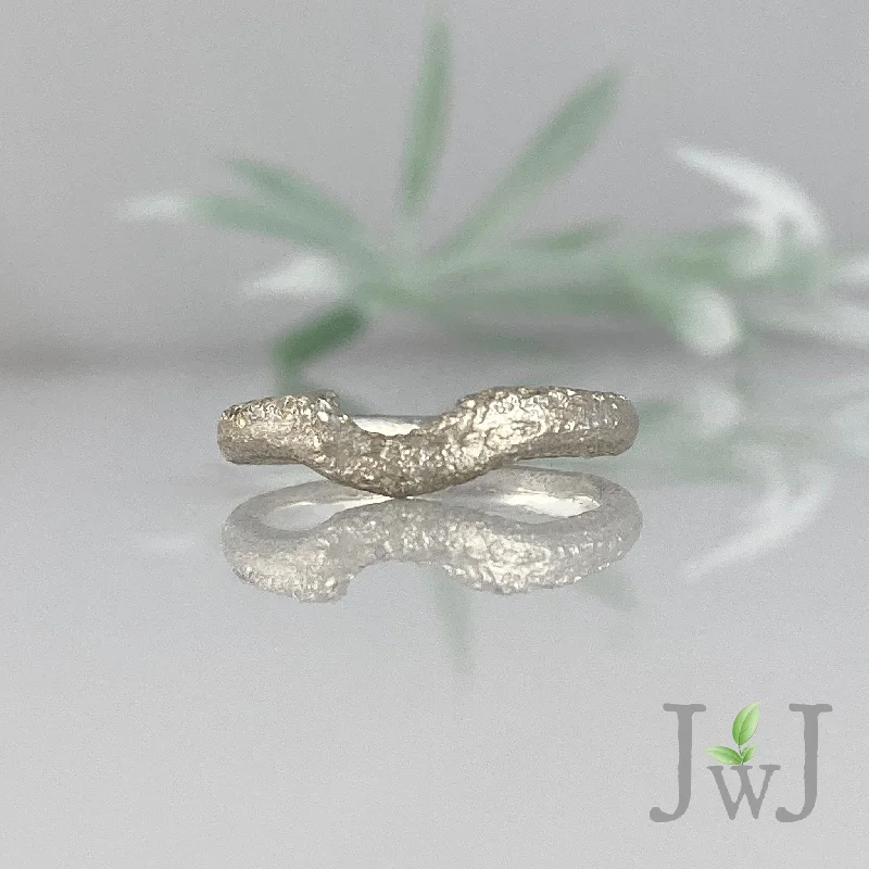 Women’s alternative wedding rings-Eudore Wedding Ring