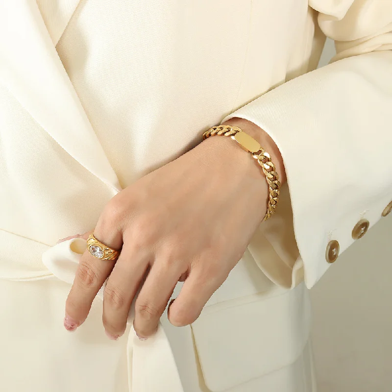 578 Gold Bracelet