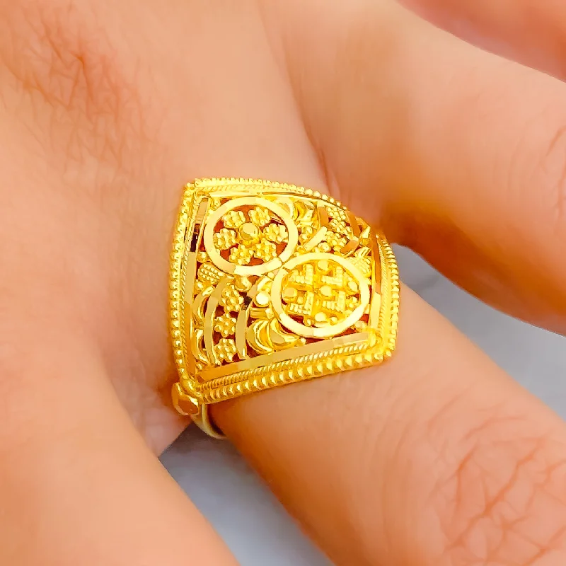 Women’s designer rings for women-Impressive Artistic Dual Flower 22K Gold Ring