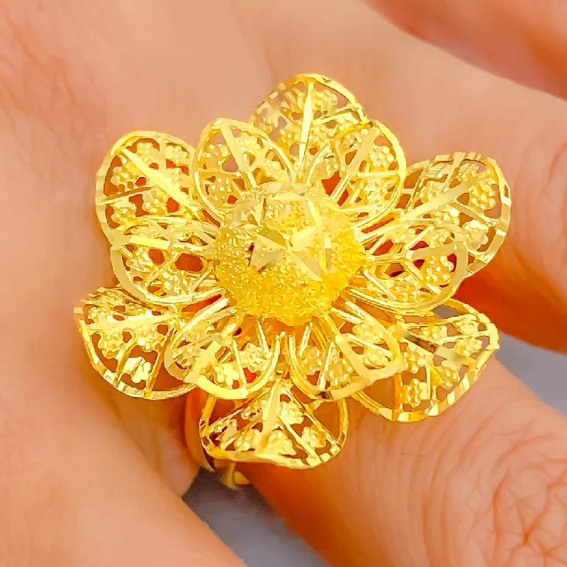 Women’s vintage-inspired rings-Dazzling Curved 22k Gold Flower Ring