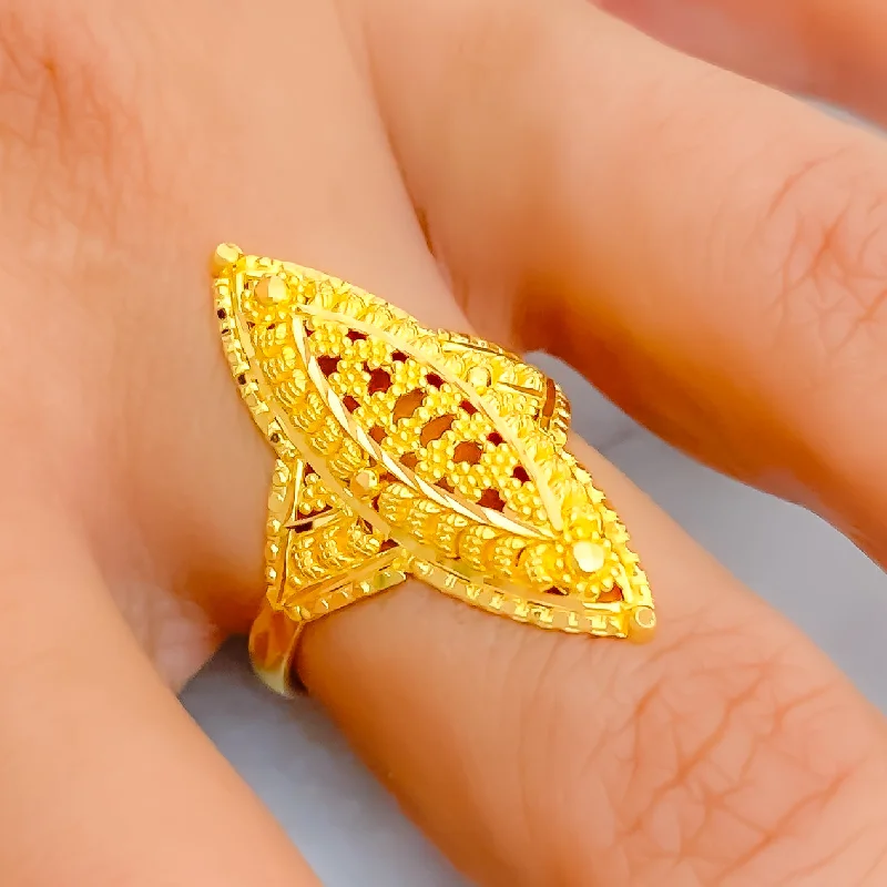 Women’s vintage wedding rings-Palatial Upscale Marquise 22K Gold Ring