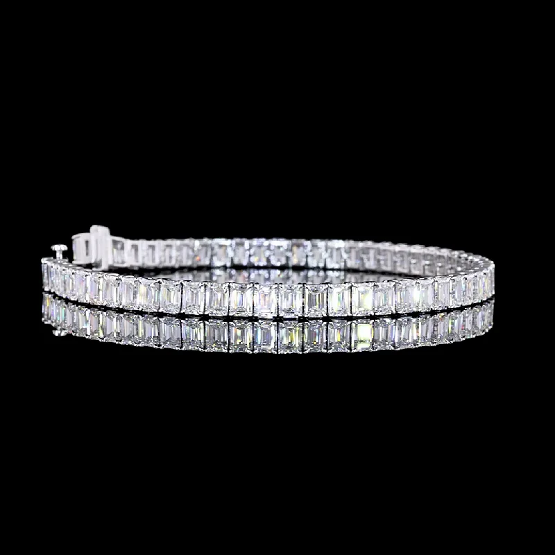 Women’s love bracelets-14k White Gold Lab Diamond Emerald Approx. 12.27 CTTW Tennis Bracelet 7" E VS